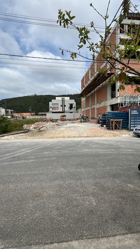 Terreno - Venda - So Francisco de Assis - Cambori - SC