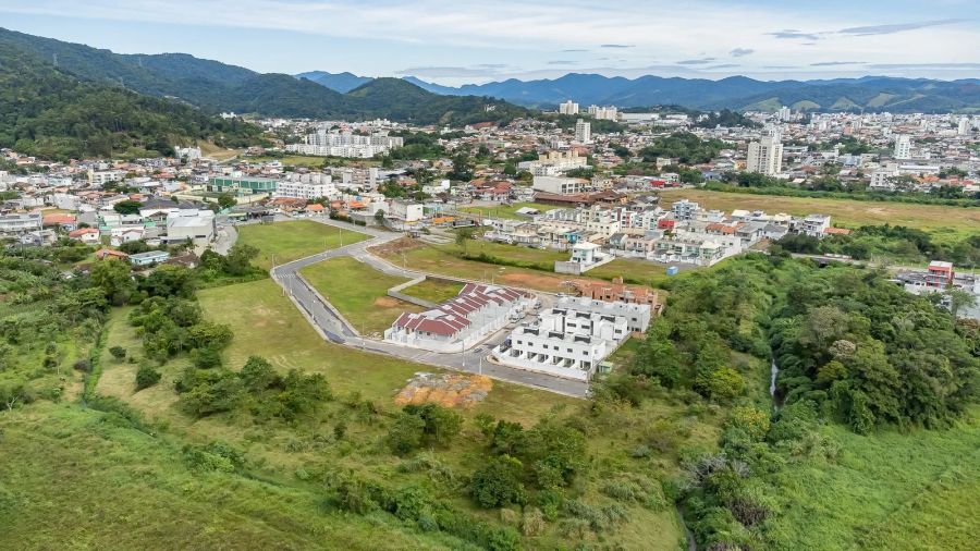 Terreno - Venda - Rio Pequeno - Camboriú - SC