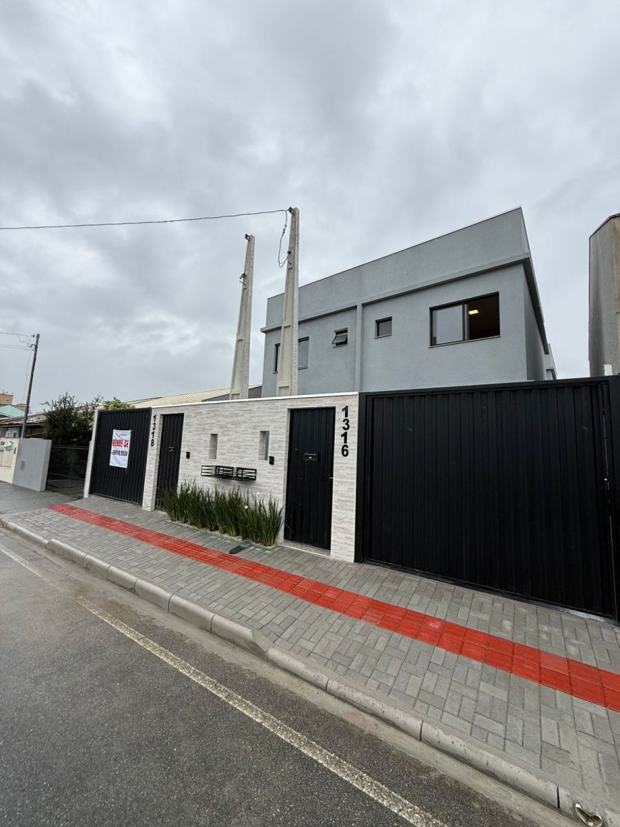 Sobrado - Venda - Santa Regina - Camboriú - SC