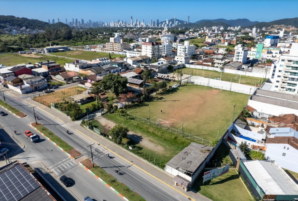 Terreno - Venda - Centro - Cambori - SC