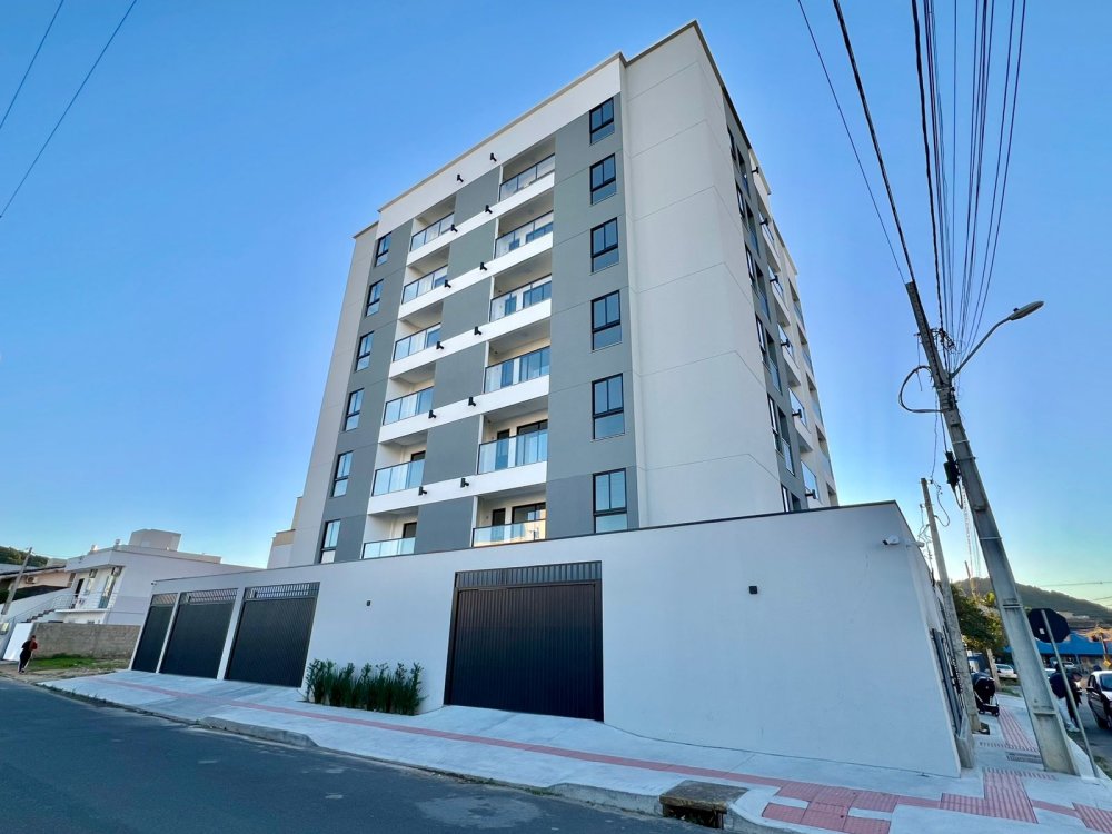 Apartamento - Venda - Tabuleiro - Cambori - SC