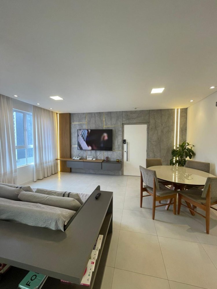 Apartamento - Venda - Centro - Cambori - SC