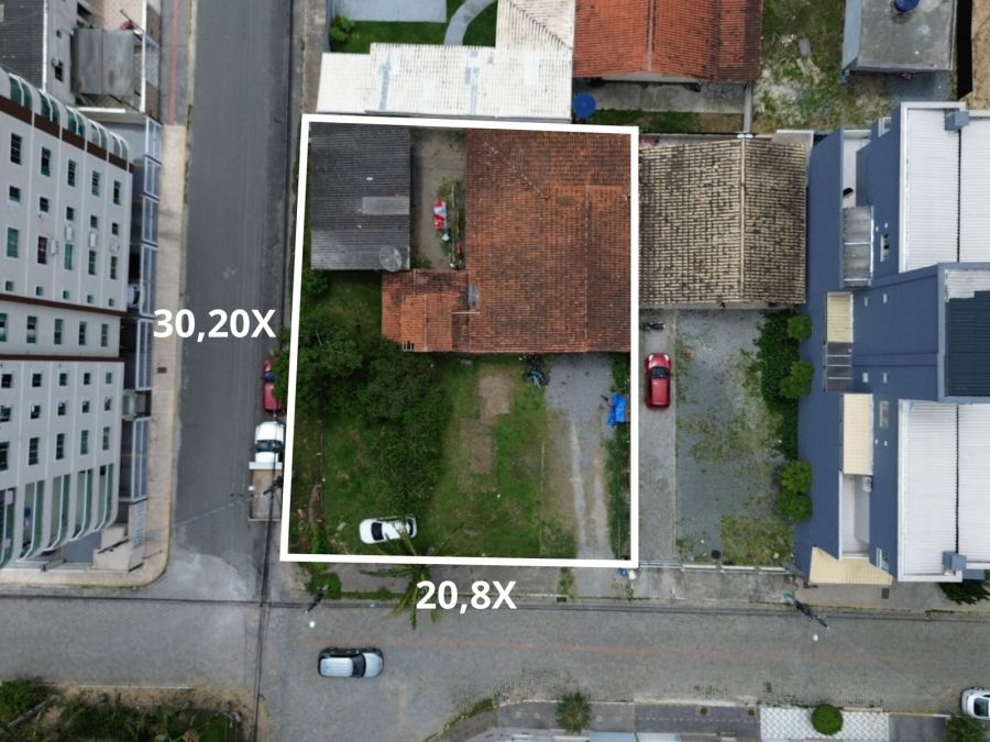 Terreno - Venda - Centro - Cambori� - SC