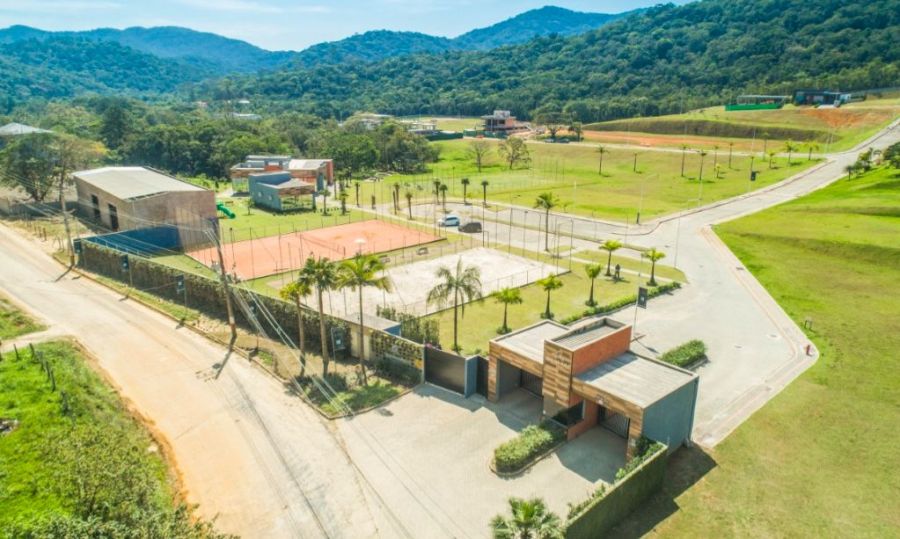 Lote - Venda - Rio do Meio - Cambori - SC