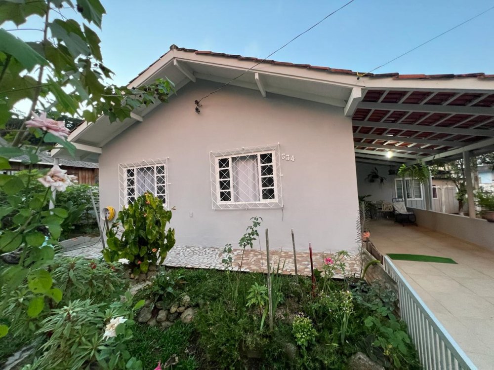 Casa - Venda - Monte Alegre - Cambori - SC