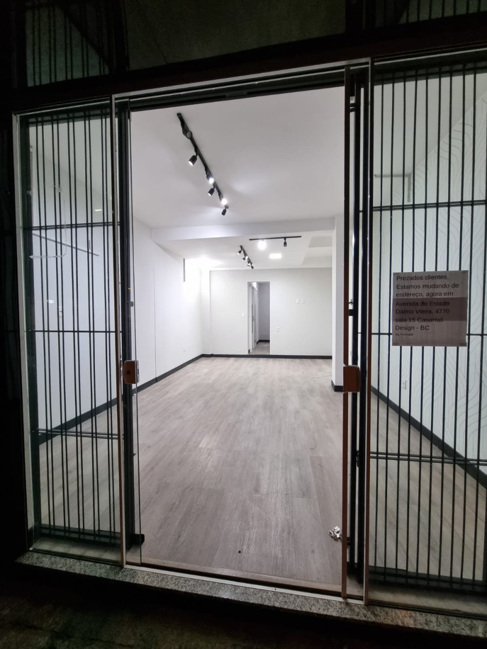 Sala Comercial - Aluguel - Centro - Cambori - SC
