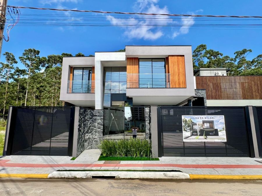 Sobrado - Venda - S�o Francisco de Assis - Cambori� - SC