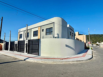 Sobrado � Venda