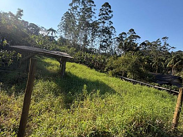 TERRENO � VENDA