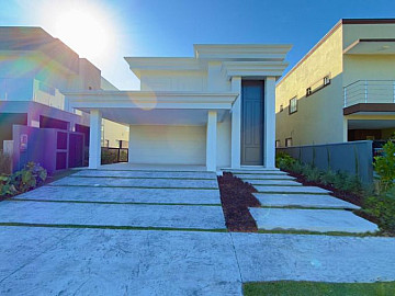 Casa em Condom�nio � Venda
